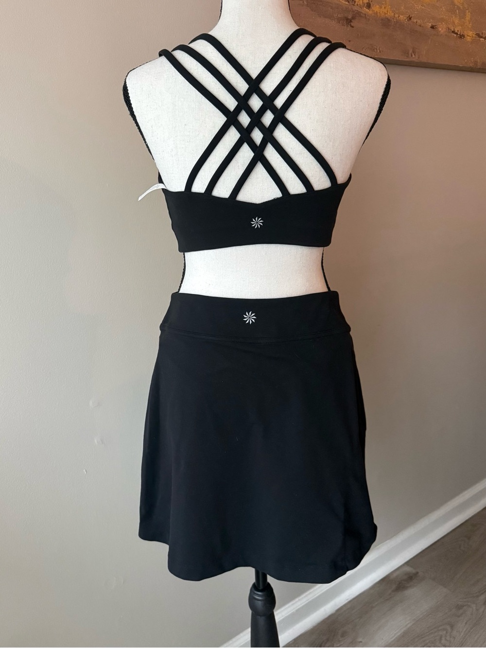 Athleta Black Sports Bra & Skort Set Size Small